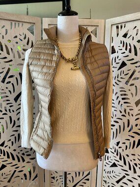 Massimo Dutti Women's Tan Quilted Vest Size S